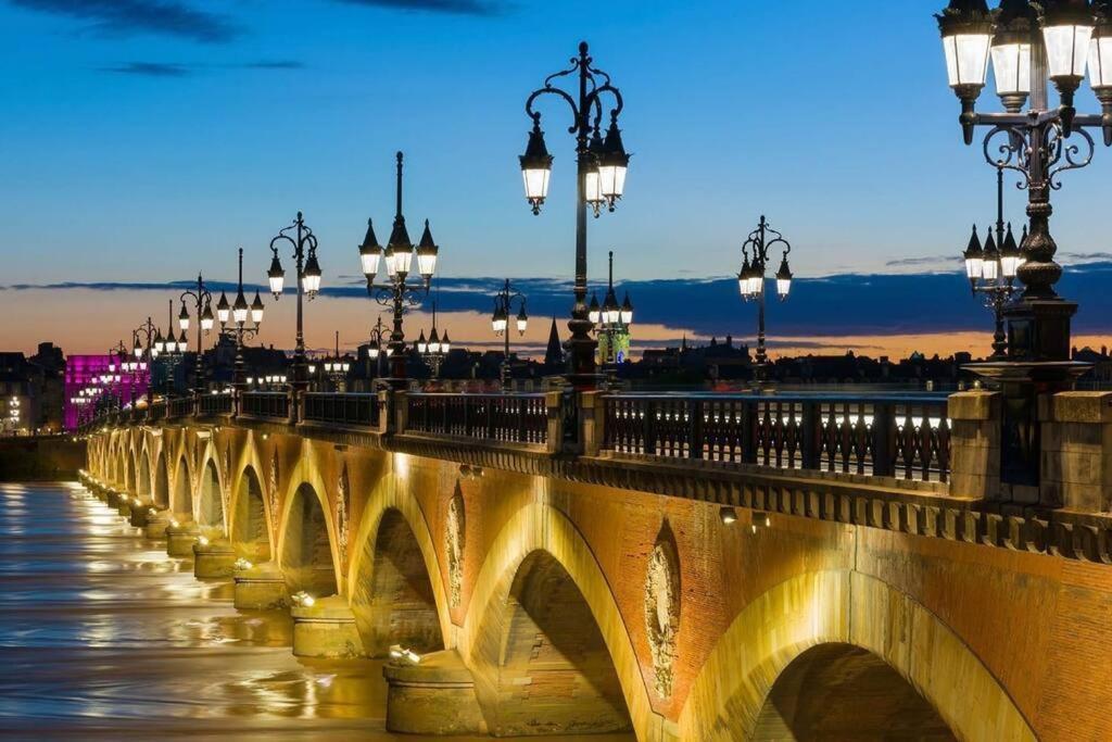 Charming Apartment In The Chartrons District Bordeaux Luaran gambar